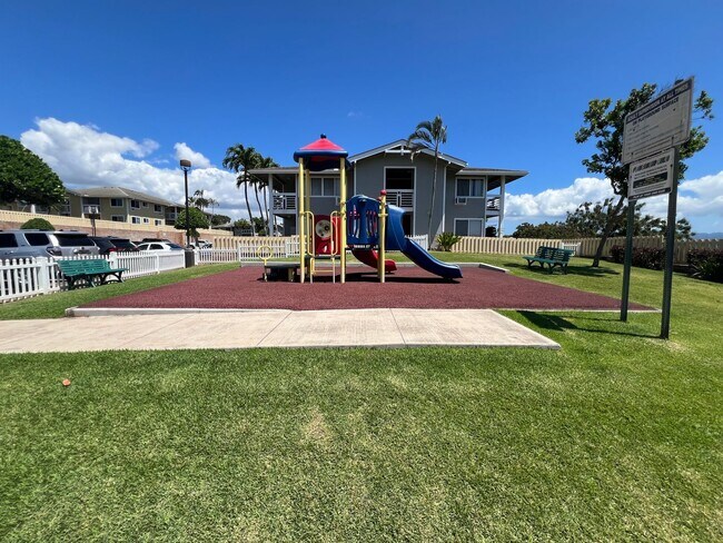 Building Photo - 2 Bedroom / 2 bath, 759 Sq Ft. unit with 2...