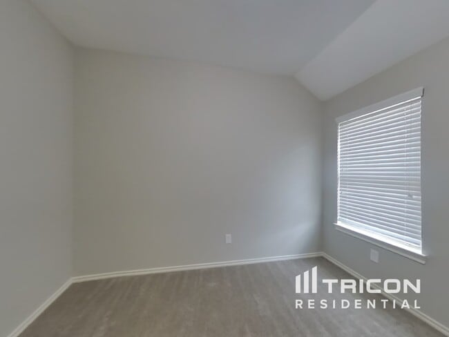 Building Photo - 1423 Evermore Manor Ln