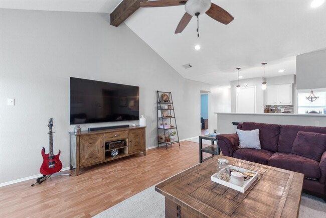 Building Photo - 105 Sweetgum Dr
