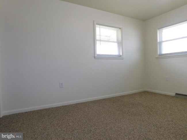 Building Photo - 1569 Frank Rd