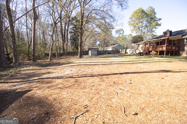 Building Photo - 410 Cardinal Dr