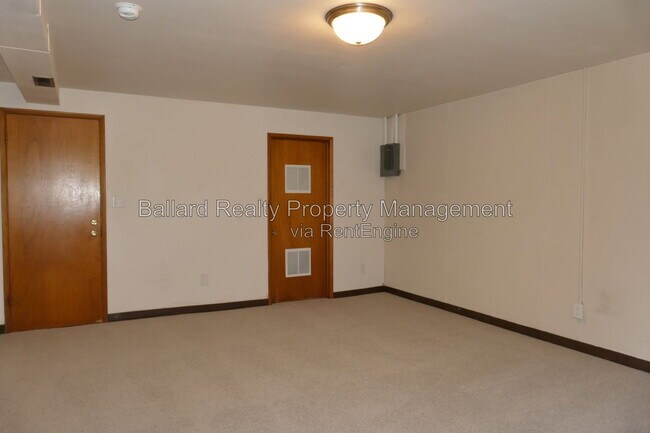 Building Photo - 1802 NW 89th St
