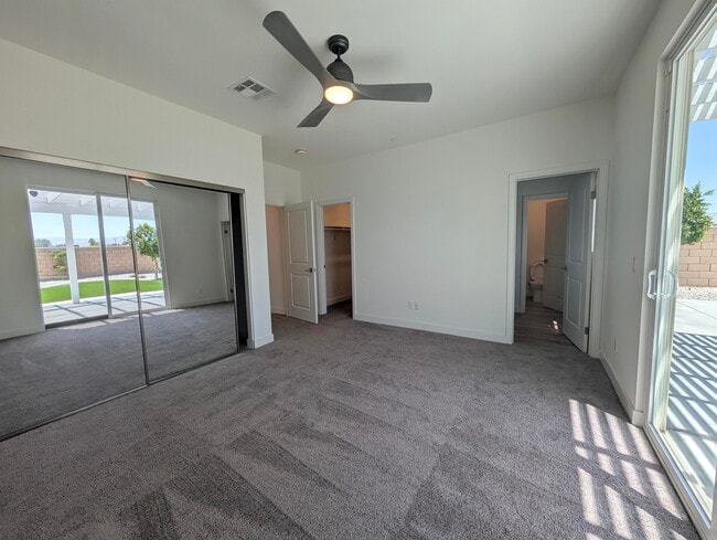 Building Photo - 30100 San Joaquin Dr