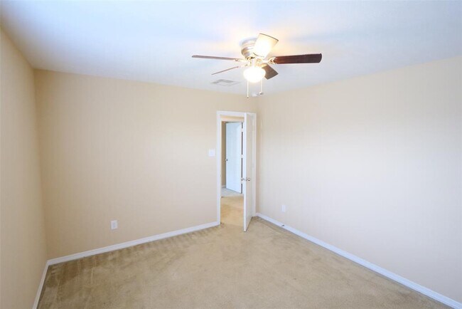 Building Photo - 27131 Danbridge Gulch Ln