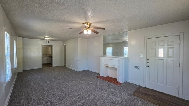 Building Photo - Spacious, Fresh, and Ready for Your Style: 3 Bed 2 Bath