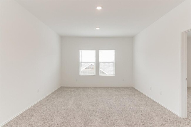 Building Photo - 231 Rioja