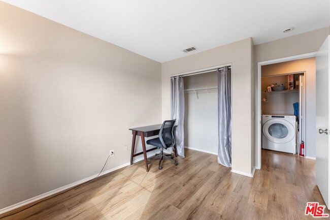 Building Photo - 13723 Rancho Ln