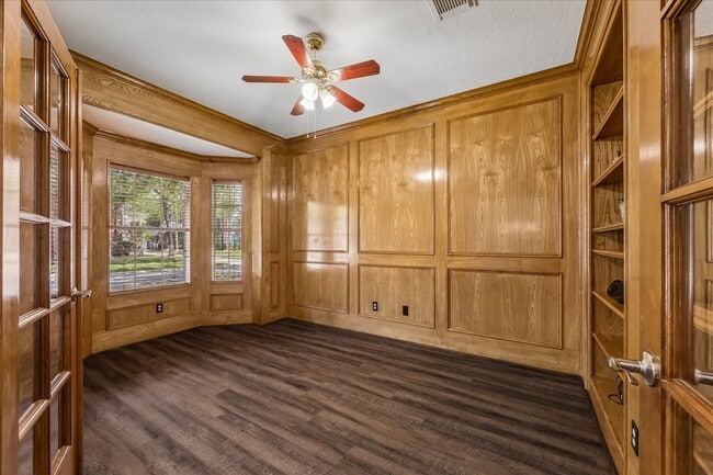 Building Photo - 11818 Orchard Mountain Dr
