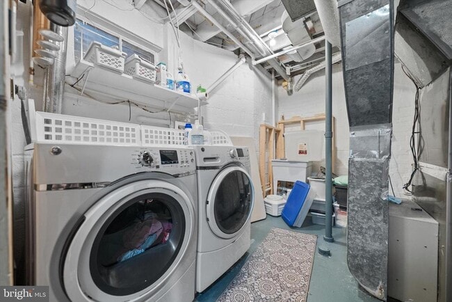 Building Photo - 4214 50th St NW