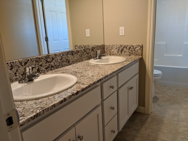 Building Photo - 3673 Artistry Way