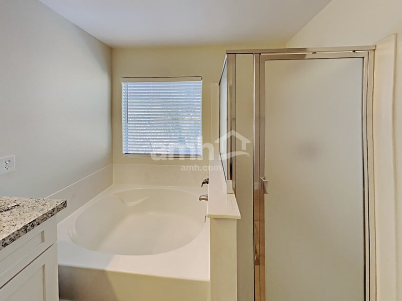 Building Photo - 2408 Cockatiel Dr