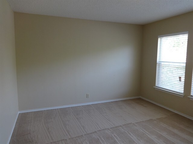 Building Photo - 7119 Rock Blf