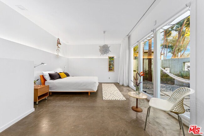 Building Photo - 18105 Sandy Cape Dr