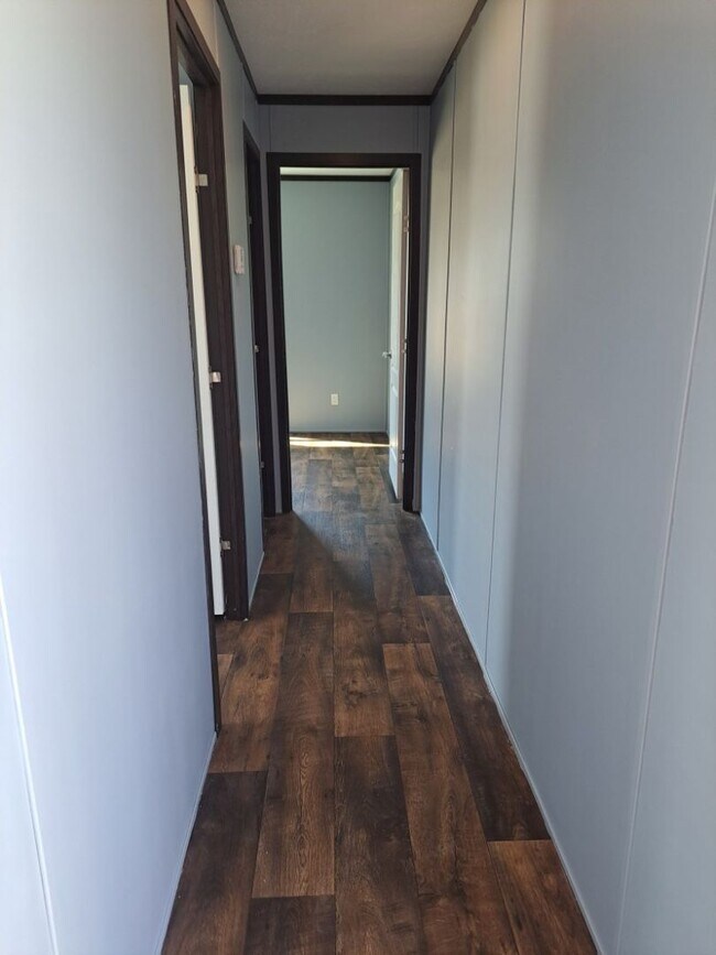 Building Photo - New 3 Bedroom, 2 Bath! SUMMER SPECIAL- LIM...