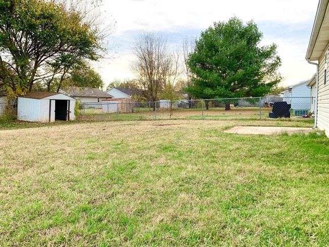 Building Photo - 1113 Keith Ave