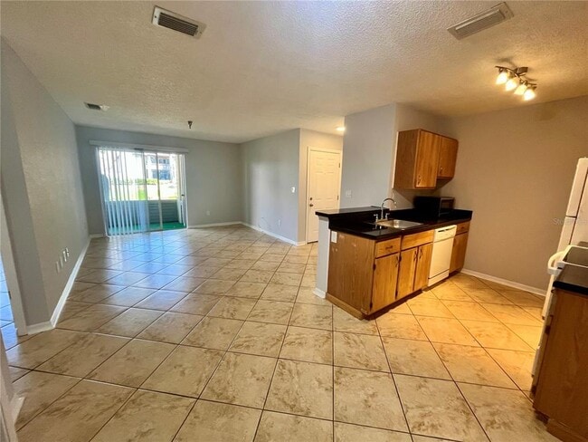 Building Photo - 10265 Gandy Blvd N