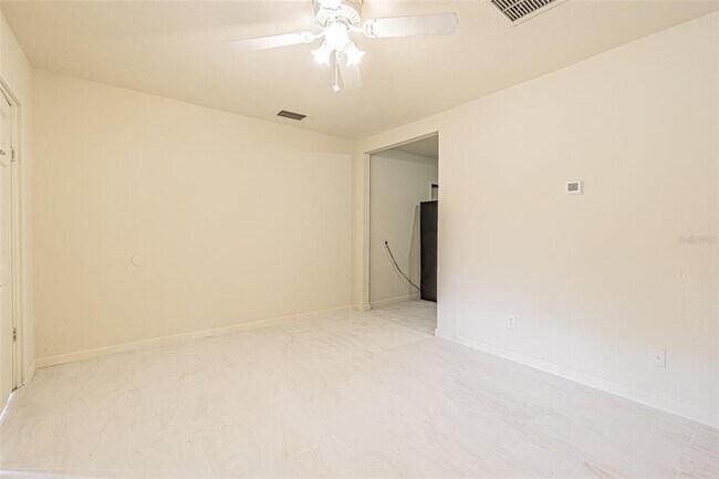Building Photo - 14918 Pine Crest Rd
