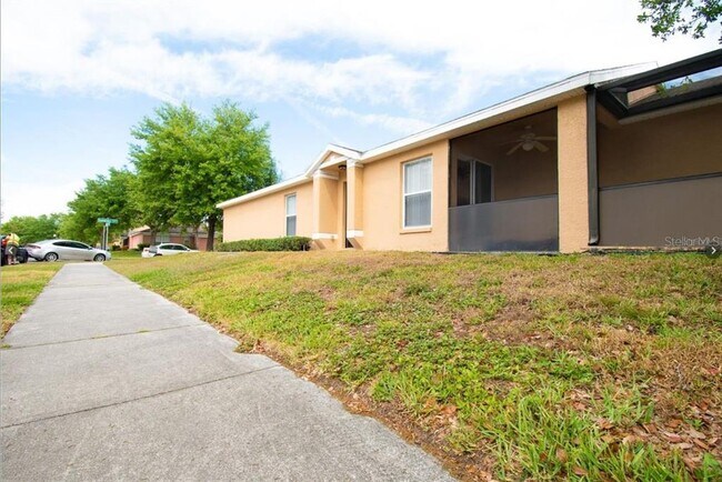 Building Photo - 108 Sundown Ct