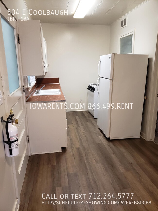 Building Photo - 504 E Coolbaugh-1