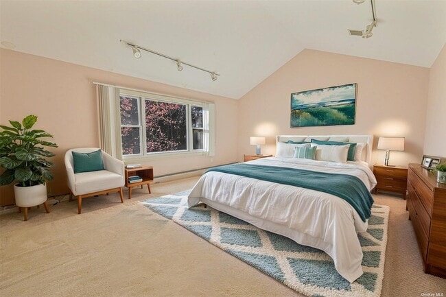 Building Photo - 8 Mondavi Ln