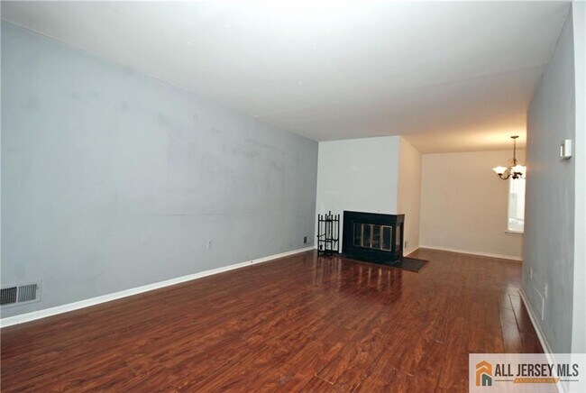 Building Photo - 1150 Schmidt Ln