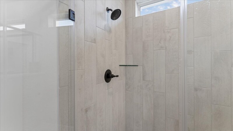 Building Photo - 15147 Colorado Bnd Pk Dr