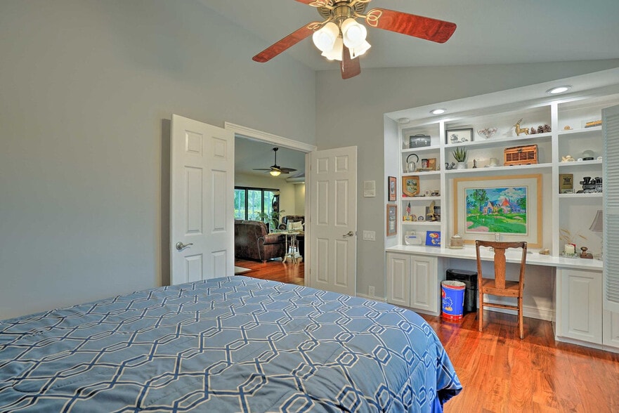 Building Photo - 28450 Winthrop Cir