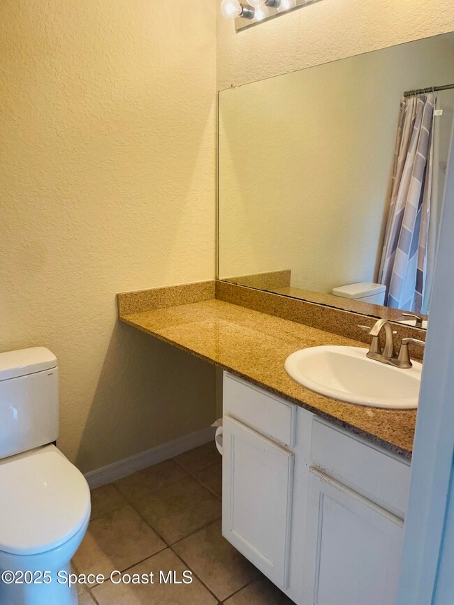 Building Photo - 3501 D'Avinci Way