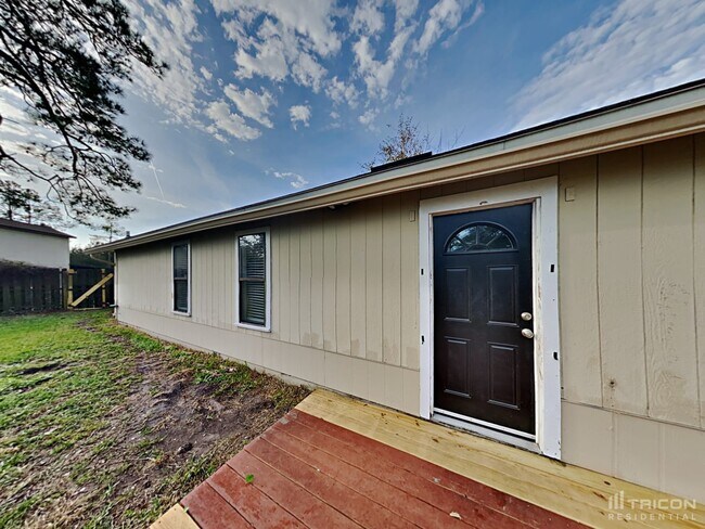 Building Photo - 71 Naugatuck Dr