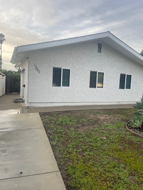 Building Photo - 17032 Midwood Dr