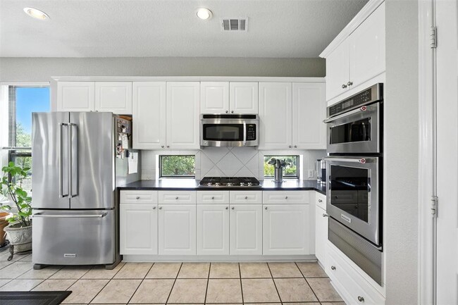 Building Photo - 12716 Oxen Way