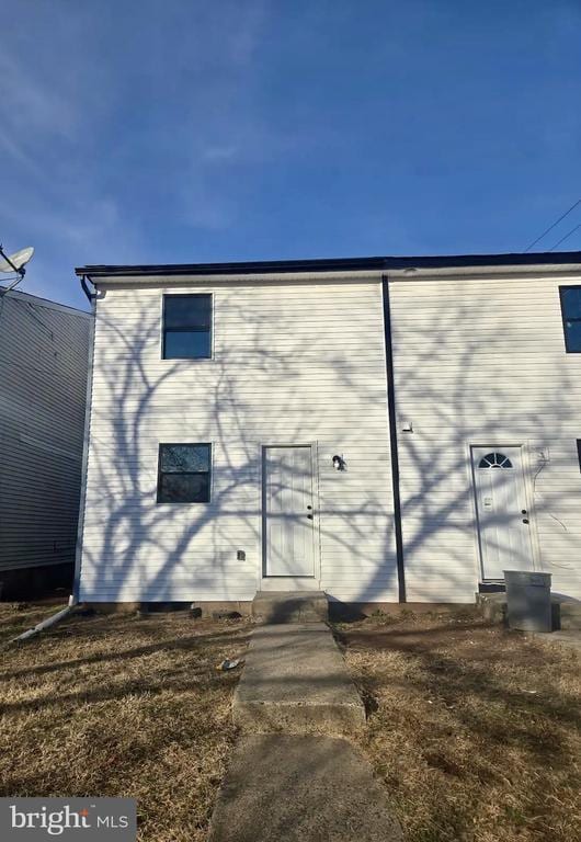 Building Photo - 580 Walnut St