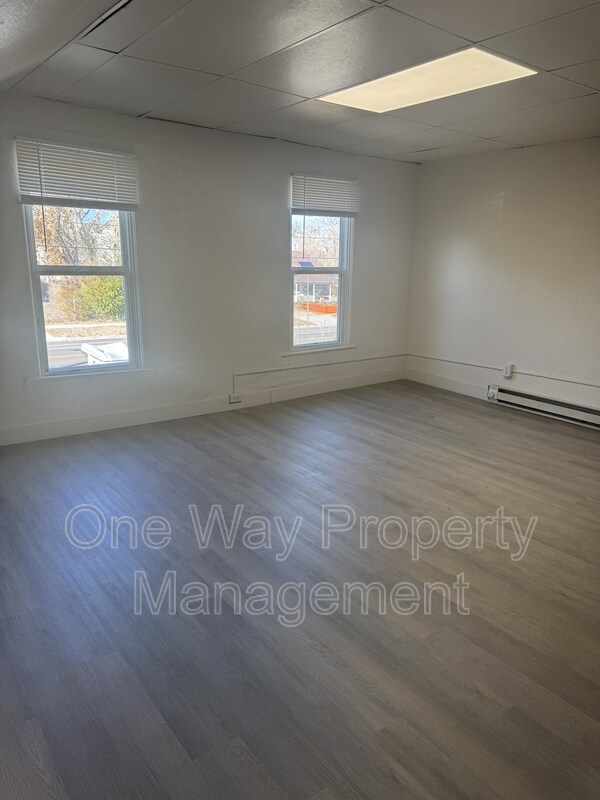 Building Photo - 1412 7th Ave