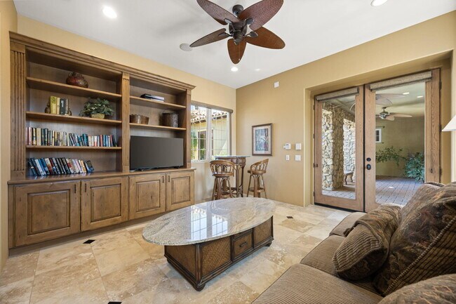 Building Photo - 56222 Village Dr