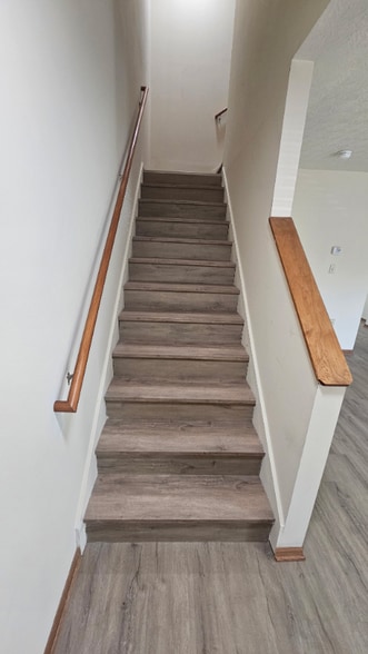 Building Photo - 5221 Chesterfield Ave