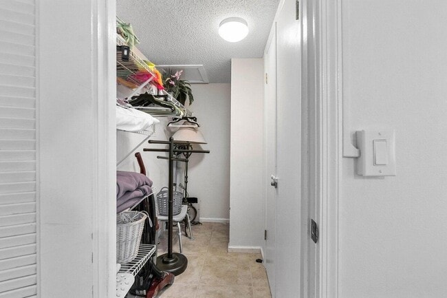 Building Photo - 2800 N Ocean Dr