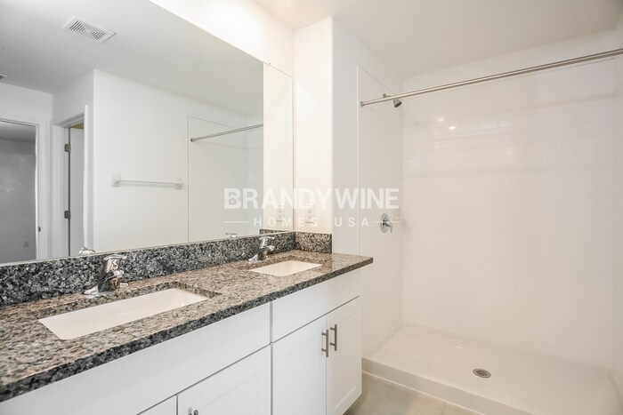 Building Photo - 32433 Windmill Frg