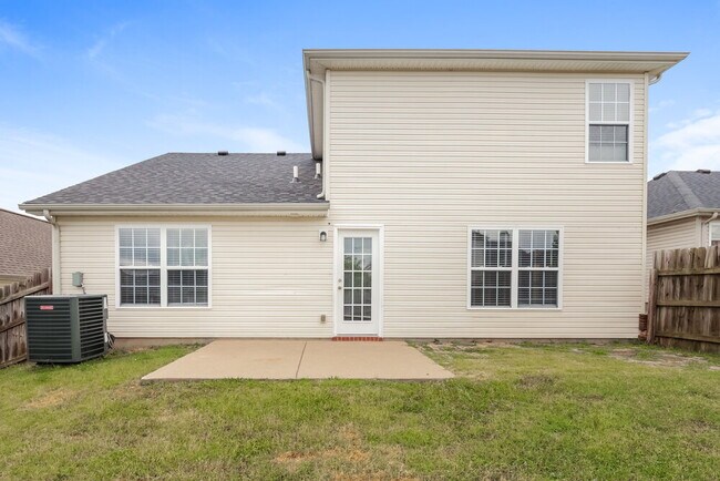 Building Photo - 329 Sarna Dr