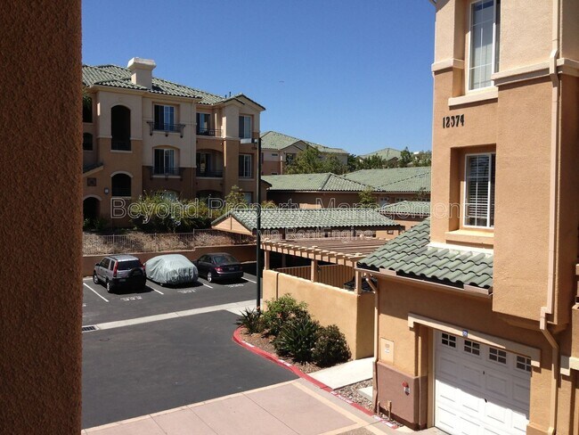 Building Photo - 12376 Carmel Country Rd