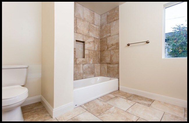 Master Bathroom - 1312 S Victoria Ave