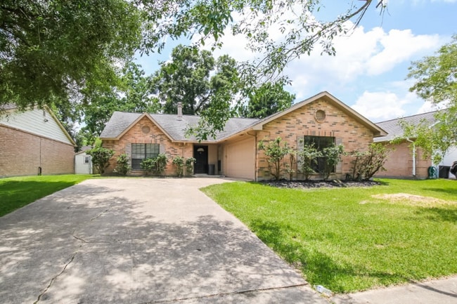 Building Photo - 14118 Edenglen Dr