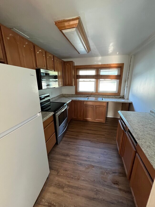 Kitchen(band new dish washer will be to the right of sink) - 2 Water Tower Rd