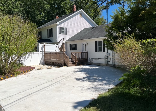 Primary Photo - 208 Pease Rd