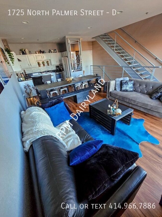 Building Photo - 1725 N Palmer St