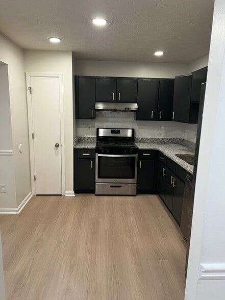 Building Photo - 5617 Longbow Drive