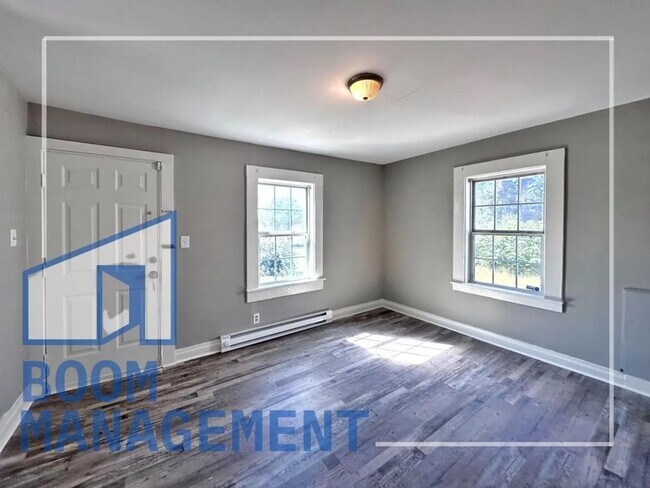 Building Photo - 1867 Warrenton Rd