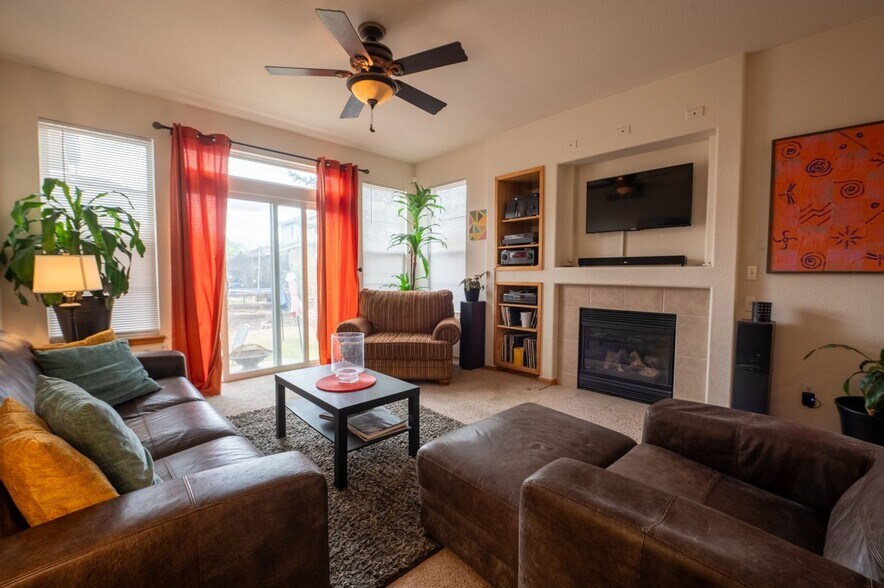 Building Photo - 144 N Duquesne St