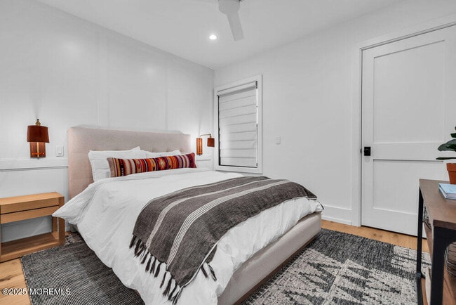 Building Photo - 802 1st Ave