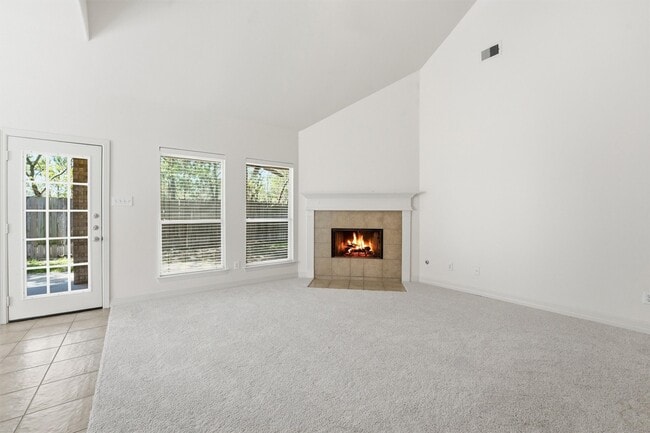 Building Photo - 21654 Horseshoe Dr
