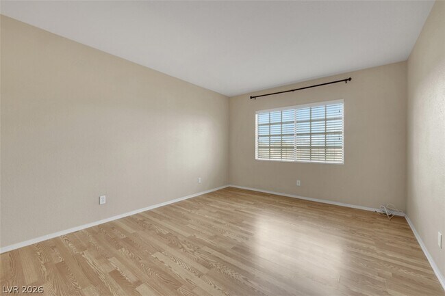 Building Photo - 2600 Pebblegold Ave